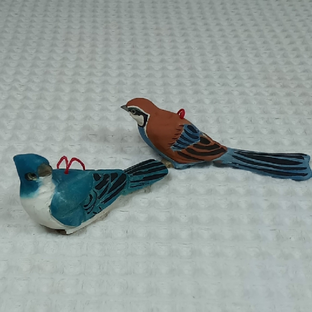 Beautiful Vintage Hand Carved And Painted Blue Bird and Brown Bird Ornaments